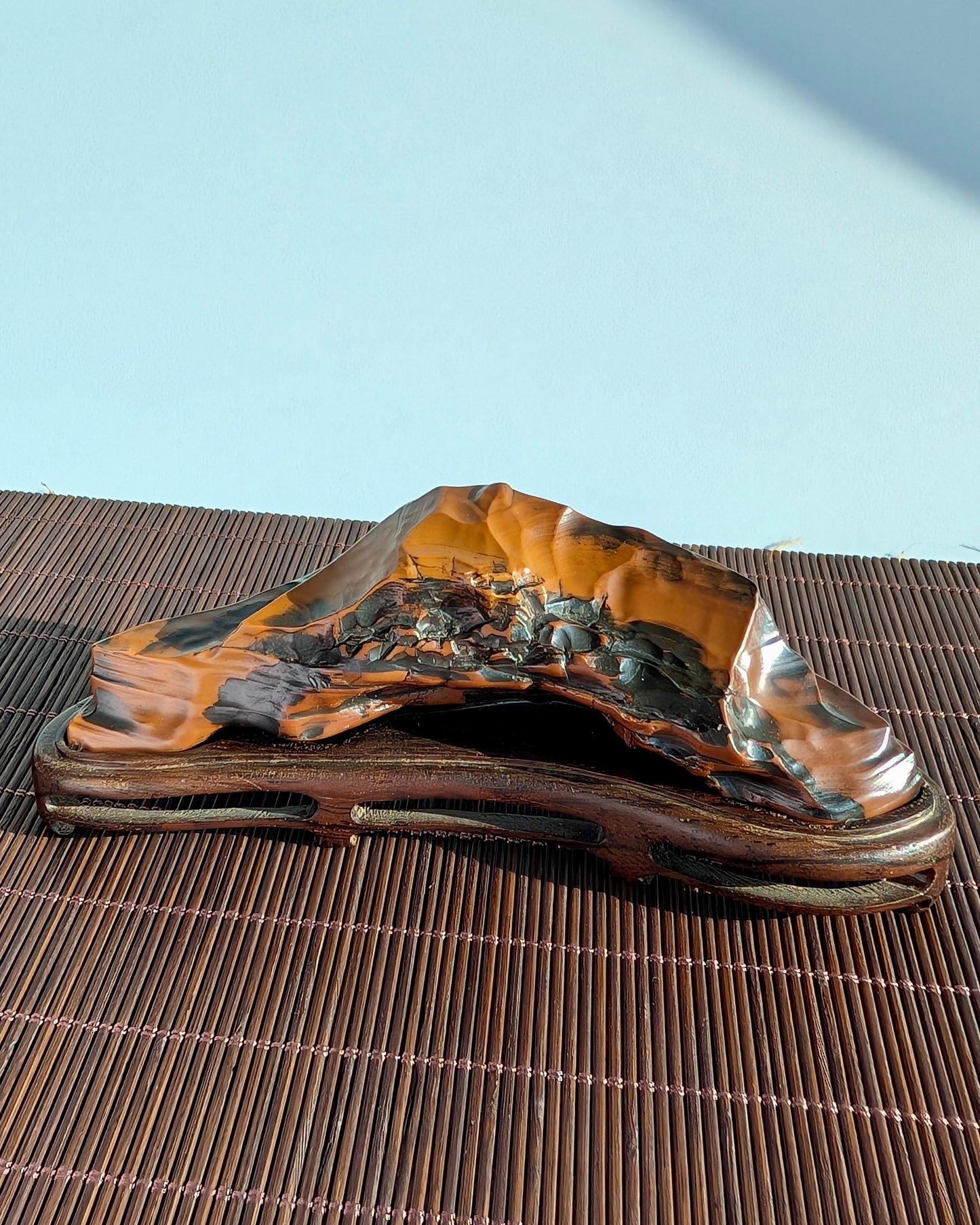 Natural Gobi Stone (mountain shape)