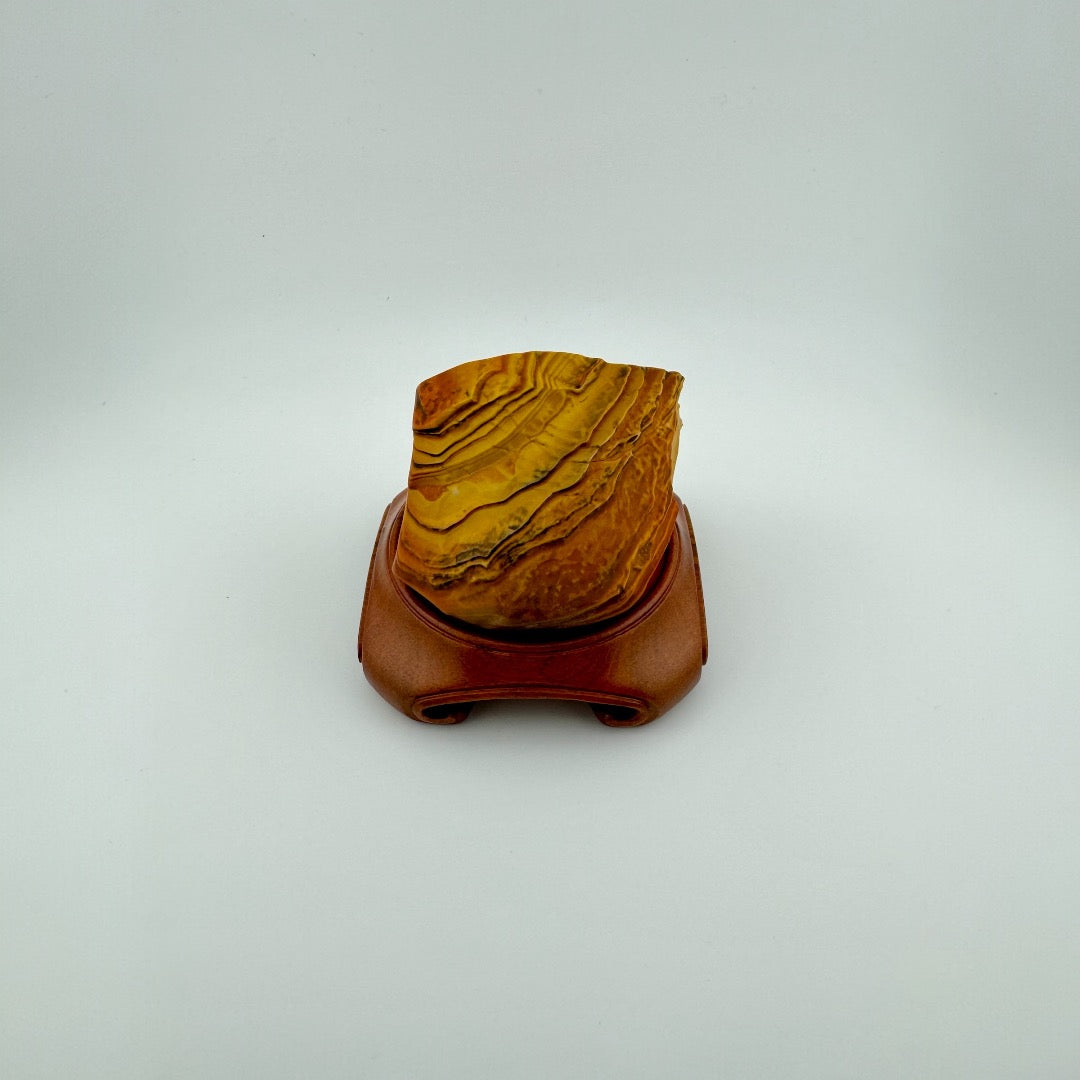 Natural Gobi stone with intricate patterns