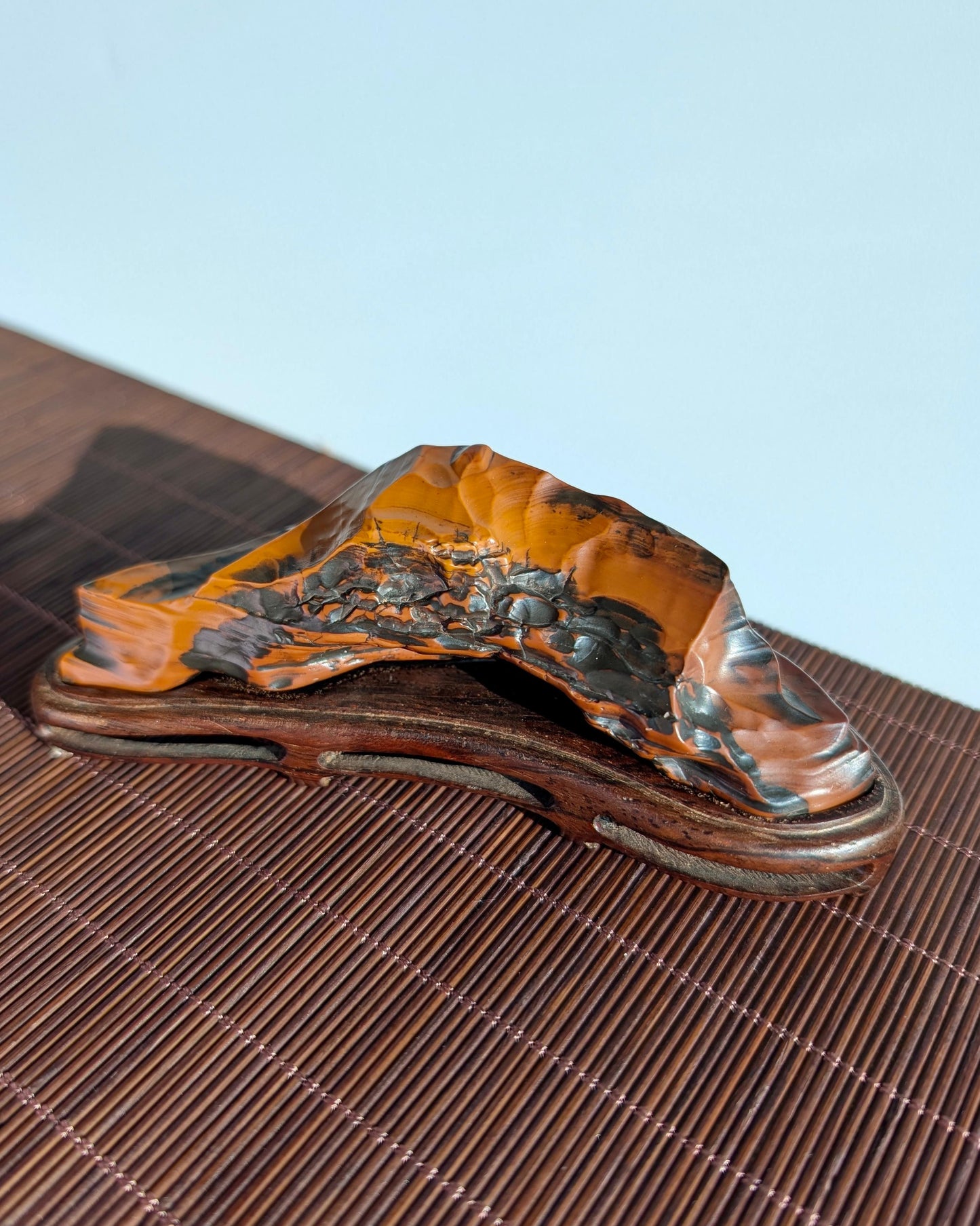 Natural Gobi Stone (mountain shape)