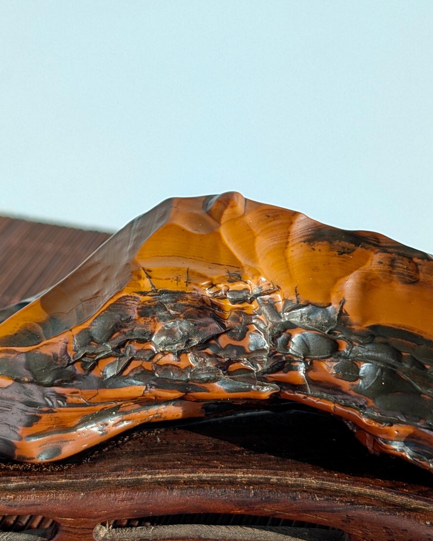 Natural Gobi Stone (mountain shape)